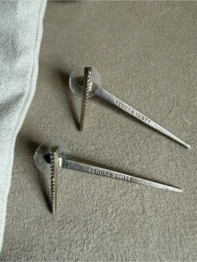 Kendra Scott silver earrings RARE
